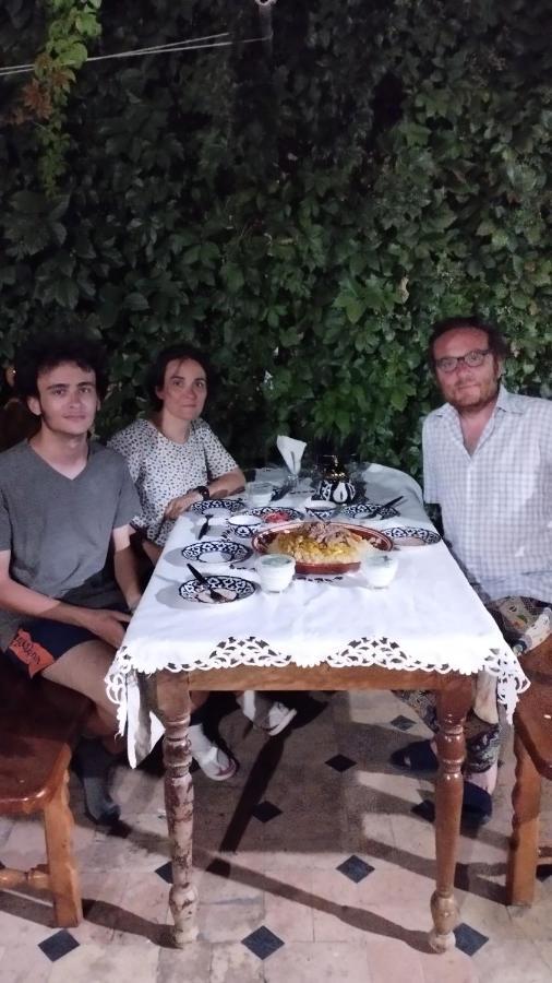 Fayz Guest House Самарканд Екстериор снимка